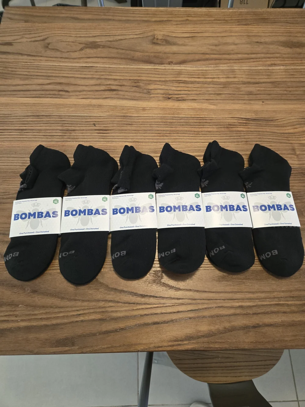 BOMBAS Men's Black Lot of 8 Pairs Low Ankle Socks Size XL Arch Support